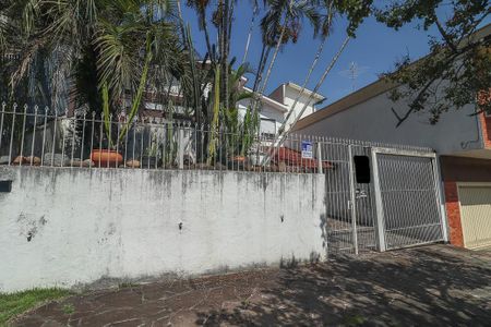 Casa à venda com 223m², 4 quartos e 3 vagasFachada