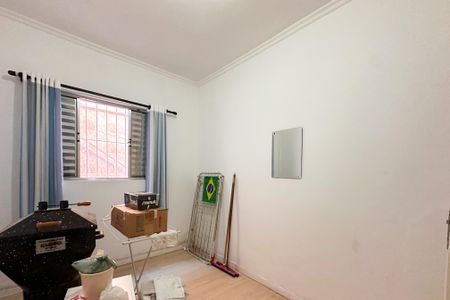 Casa à venda com 200m², 4 quartos e 2 vagas Casa à venda com 200m², 4 quartos e 2 vagasQuarto 1
