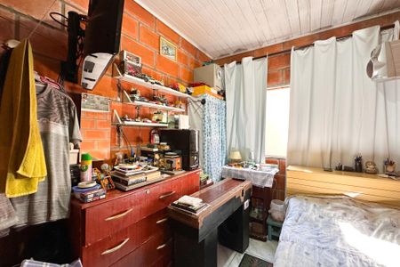 Casa à venda com 200m², 4 quartos e 2 vagas Casa à venda com 200m², 4 quartos e 2 vagasQuarto - Casa 2