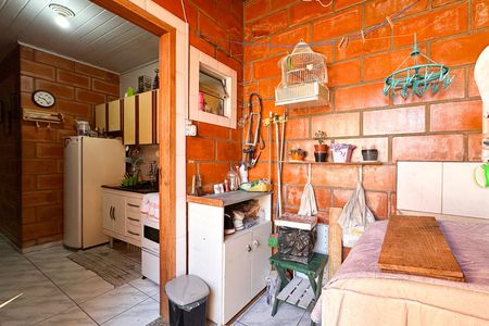 Casa à venda com 200m², 4 quartos e 2 vagas Casa à venda com 200m², 4 quartos e 2 vagasÁrea de Serviço - Casa 2