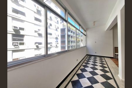 Apartamento à venda com 168m², 4 quartos e 1 vaga