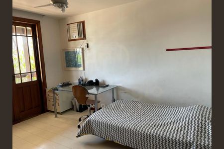 Casa à venda com 5 quartos, 310m² em Recreio dos Bandeirantes, Rio de Janeiro