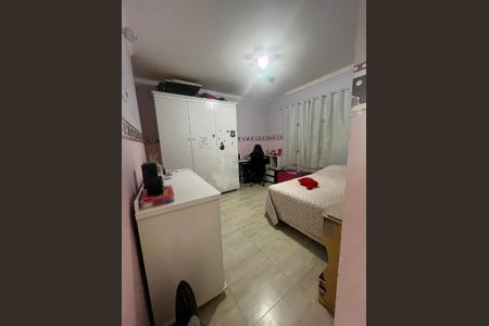 Casa à venda com 3 quartos, 167m² em Parque Oratório, Santo André