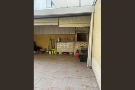 Casa à venda com 167m², 3 quartos e 4 vagas