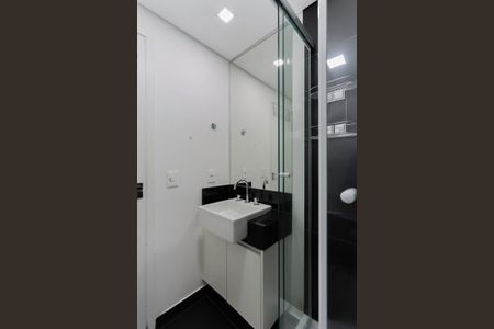 Apartamento à venda com 33m², 1 quarto e 1 vaga Apartamento à venda com 33m², 1 quarto e 1 vagaBanheiro