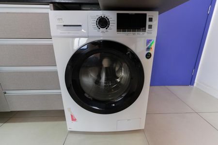 Apartamento à venda com 33m², 1 quarto e 1 vaga Apartamento à venda com 33m², 1 quarto e 1 vagaCozinha e área de serviço