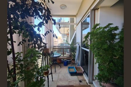 Apartamento à venda com 2 quartos, 126m² em Barra da Tijuca, Rio de Janeiro