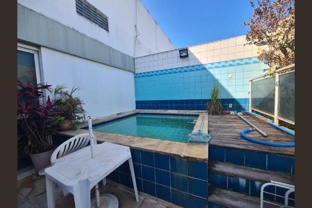 Apartamento à venda com 126m², 2 quartos e 1 vaga