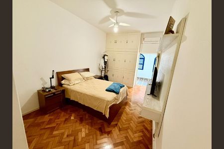 Apartamento à venda com 3 quartos, 218m² em Laranjeiras, Rio de Janeiro