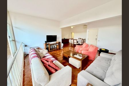 Apartamento à venda com 3 quartos, 218m² em Laranjeiras, Rio de Janeiro