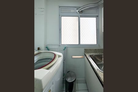 Área de Serviço de apartamento para alugar com 2 quartos, 55m² em Jardim Olavo Bilac, São Bernardo do Campo