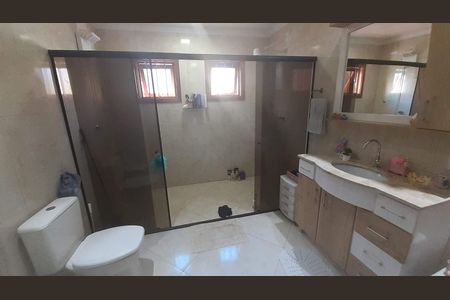 Casa para alugar com 201m², 4 quartos e 2 vagas Casa para alugar com 201m², 4 quartos e 2 vagasBanheiro