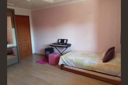 Casa para alugar com 201m², 4 quartos e 2 vagas Casa para alugar com 201m², 4 quartos e 2 vagasQuarto 2