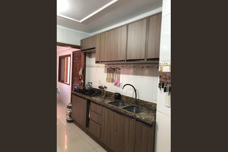 Casa para alugar com 201m², 4 quartos e 2 vagas Casa para alugar com 201m², 4 quartos e 2 vagasCozinha