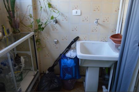 Apartamento para alugar com 75m², 2 quartos e sem vagaÁrea de Serviço