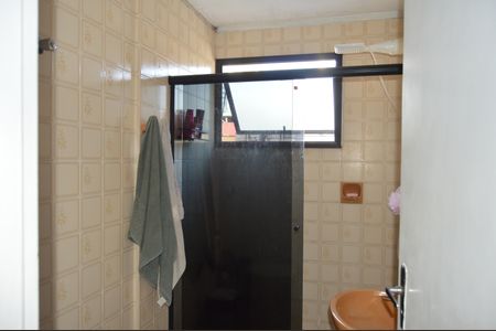 Apartamento para alugar com 75m², 2 quartos e sem vagaBanheiro