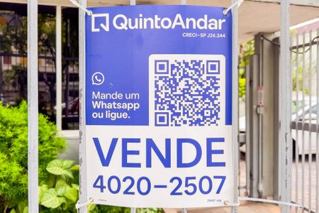 Apartamento à venda com 109m², 2 quartos e 2 vagas Apartamento à venda com 109m², 2 quartos e 2 vagasPlaquinha