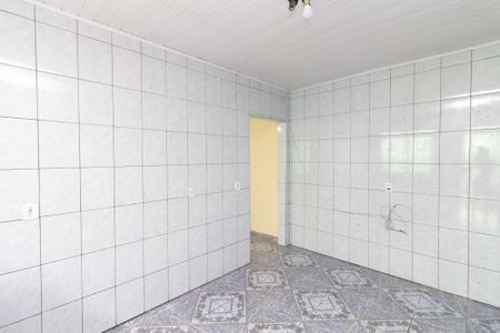 Casa à venda com 80m², 2 quartos e 2 vagas Casa à venda com 80m², 2 quartos e 2 vagasCozinha