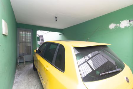 Casa à venda com 80m², 2 quartos e 2 vagas Casa à venda com 80m², 2 quartos e 2 vagasGaragem