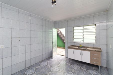 Casa à venda com 80m², 2 quartos e 2 vagas Casa à venda com 80m², 2 quartos e 2 vagasCozinha