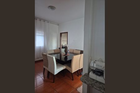 Casa para alugar com 426m², 3 quartos e 4 vagas Casa para alugar com 426m², 3 quartos e 4 vagasSala de Jantar