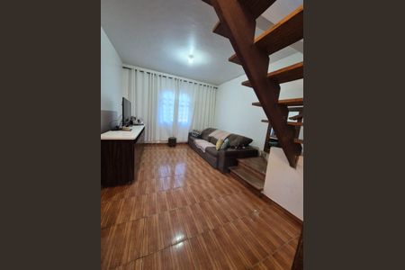 Casa para alugar com 426m², 3 quartos e 4 vagas Casa para alugar com 426m², 3 quartos e 4 vagasSala