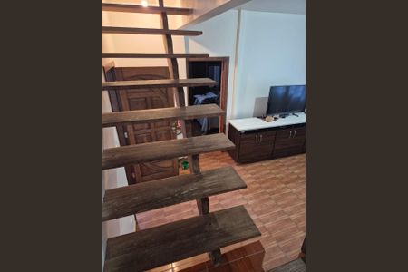 Casa para alugar com 426m², 3 quartos e 4 vagas Casa para alugar com 426m², 3 quartos e 4 vagasSala