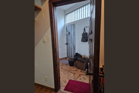 Casa para alugar com 426m², 3 quartos e 4 vagas Casa para alugar com 426m², 3 quartos e 4 vagasQuarto