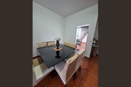 Casa para alugar com 426m², 3 quartos e 4 vagas Casa para alugar com 426m², 3 quartos e 4 vagasSala de Jantar