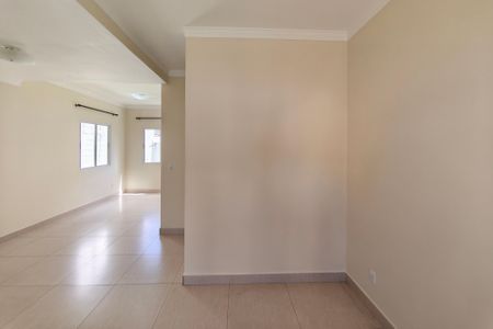 Casa de condomínio para alugar com 100m², 3 quartos e 2 vagasSala de Estar