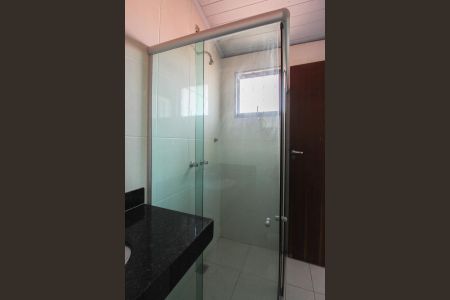 Casa à venda com 527m², 8 quartos e 10 vagasBanheiro da Suíte 4