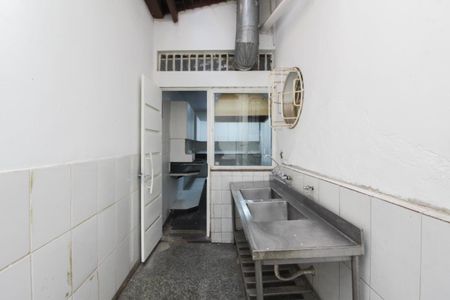 Casa à venda com 527m², 8 quartos e 10 vagasÁrea de Serviço