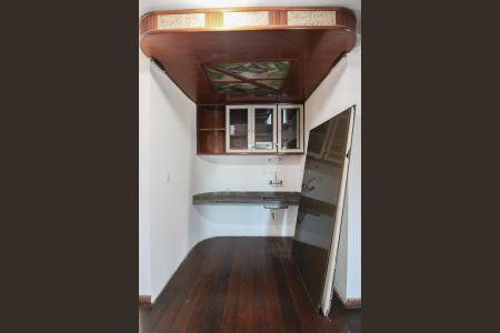 Casa à venda com 527m², 8 quartos e 10 vagasSala 2