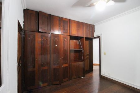 Casa à venda com 527m², 8 quartos e 10 vagasSemi - Suíte 1