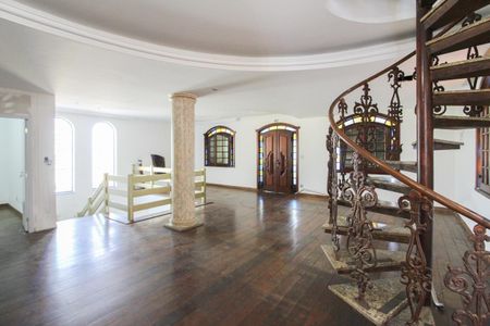 Casa à venda com 527m², 8 quartos e 10 vagasSala 2