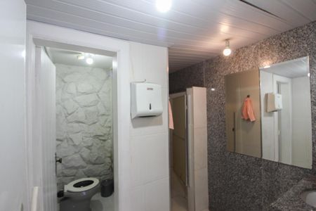 Casa à venda com 527m², 8 quartos e 10 vagasAnexo - Banheiro 2