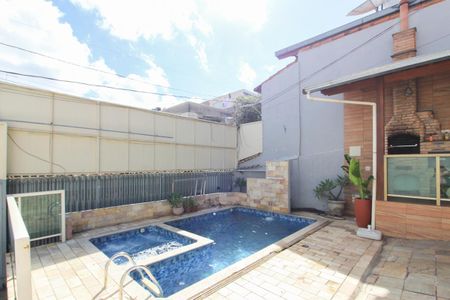 Casa à venda com 527m², 8 quartos e 10 vagasPiscina