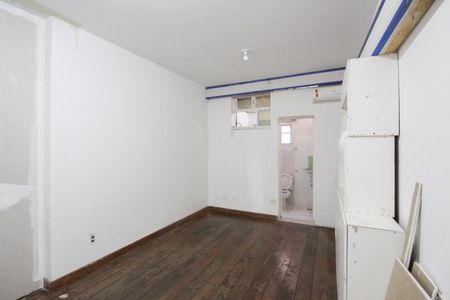 Casa à venda com 527m², 8 quartos e 10 vagasSuíte 2