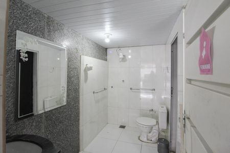 Casa à venda com 527m², 8 quartos e 10 vagasAnexo - Banheiro 1 