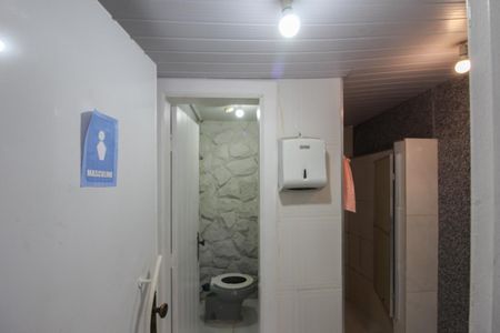 Casa à venda com 527m², 8 quartos e 10 vagasAnexo - Banheiro 2