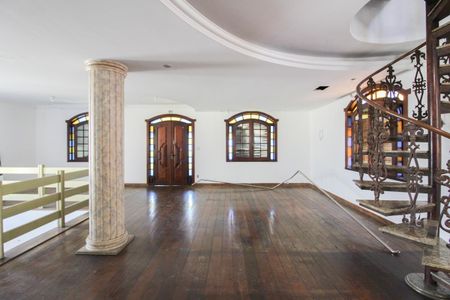 Casa à venda com 527m², 8 quartos e 10 vagasSala 2