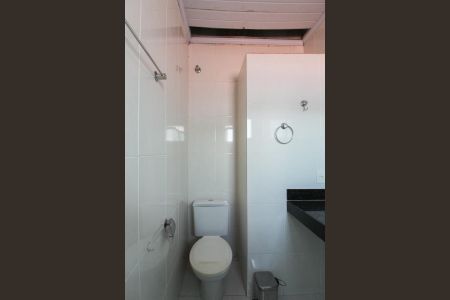 Casa à venda com 527m², 8 quartos e 10 vagasBanheiro da Suíte 4