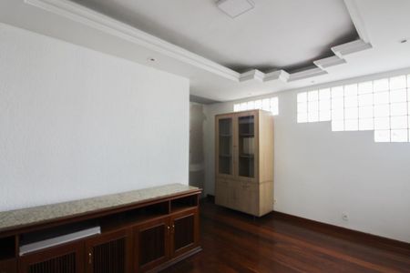 Casa à venda com 527m², 8 quartos e 10 vagasSala de Jantar