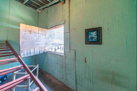 Casa à venda com 262m², 3 quartos e 3 vagasQuarto de Apoio e depósito