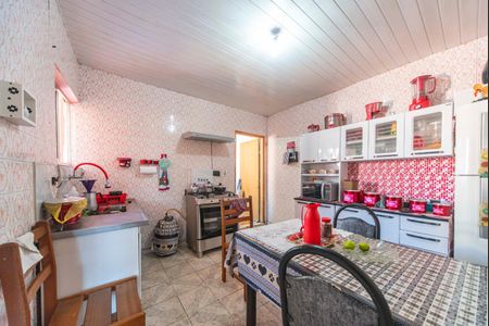 Casa à venda com 262m², 3 quartos e 3 vagasCozinha 