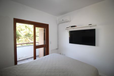 Apartamento à venda com 183m², 3 quartos e 2 vagasSuíte 1