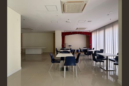 Apartamento para alugar com 88m², 2 quartos e 1 vaga Apartamento para alugar com 88m², 2 quartos e 1 vagaÁrea comum - Salão de festas