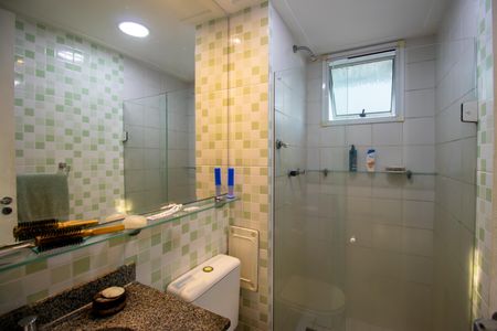 Apartamento para alugar com 55m², 2 quartos e 1 vaga Apartamento para alugar com 55m², 2 quartos e 1 vagaBanheiro