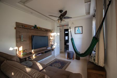 Sala de apartamento para alugar com 2 quartos, 55m² em Irajá, Rio de Janeiro