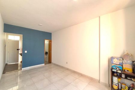 Apartamento para alugar com 39m², 1 quarto e sem vaga Apartamento para alugar com 39m², 1 quarto e sem vagaSala / Quarto